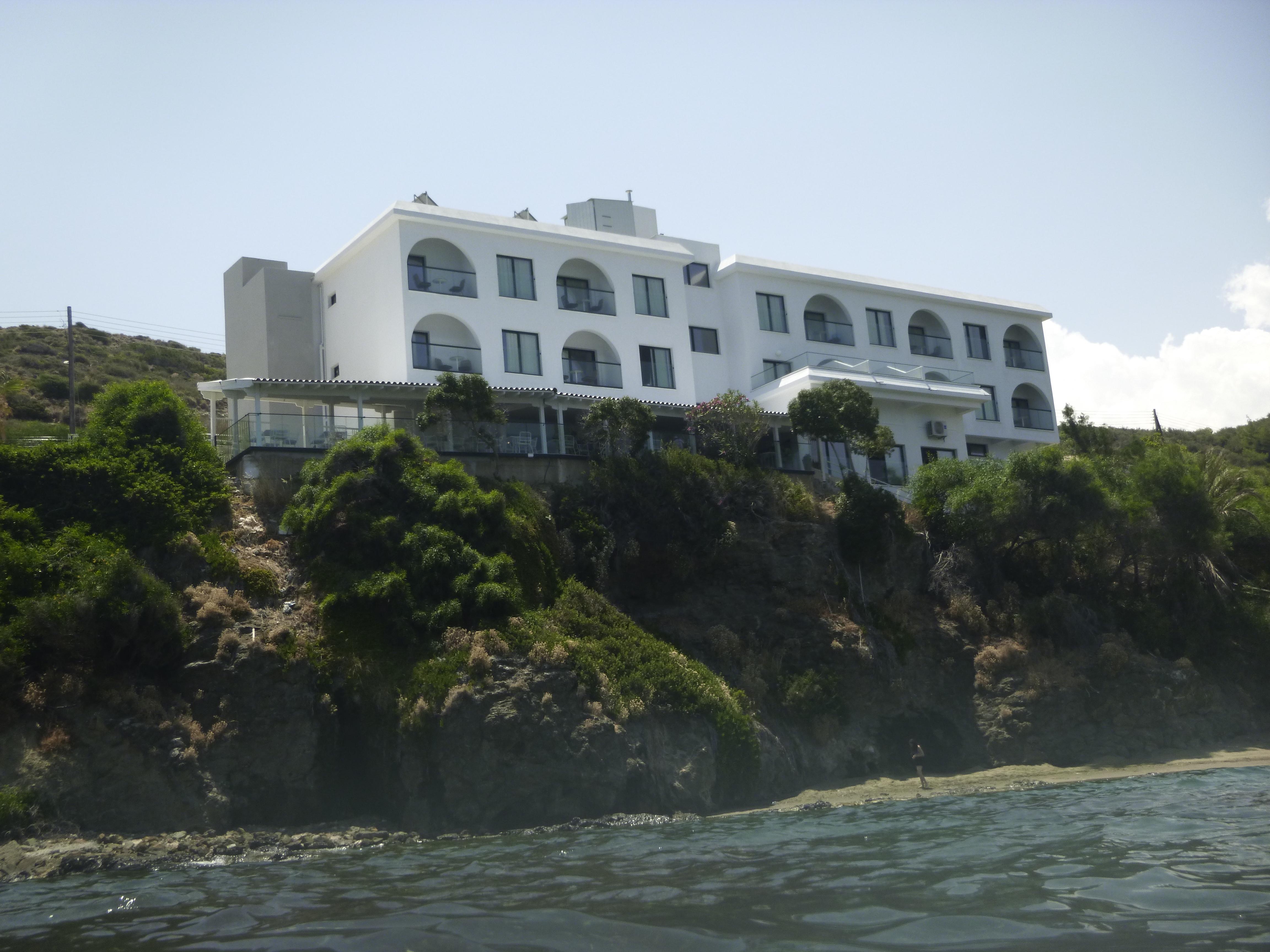 E.J. Pyrgos Bay Hotel Eksteriør bilde