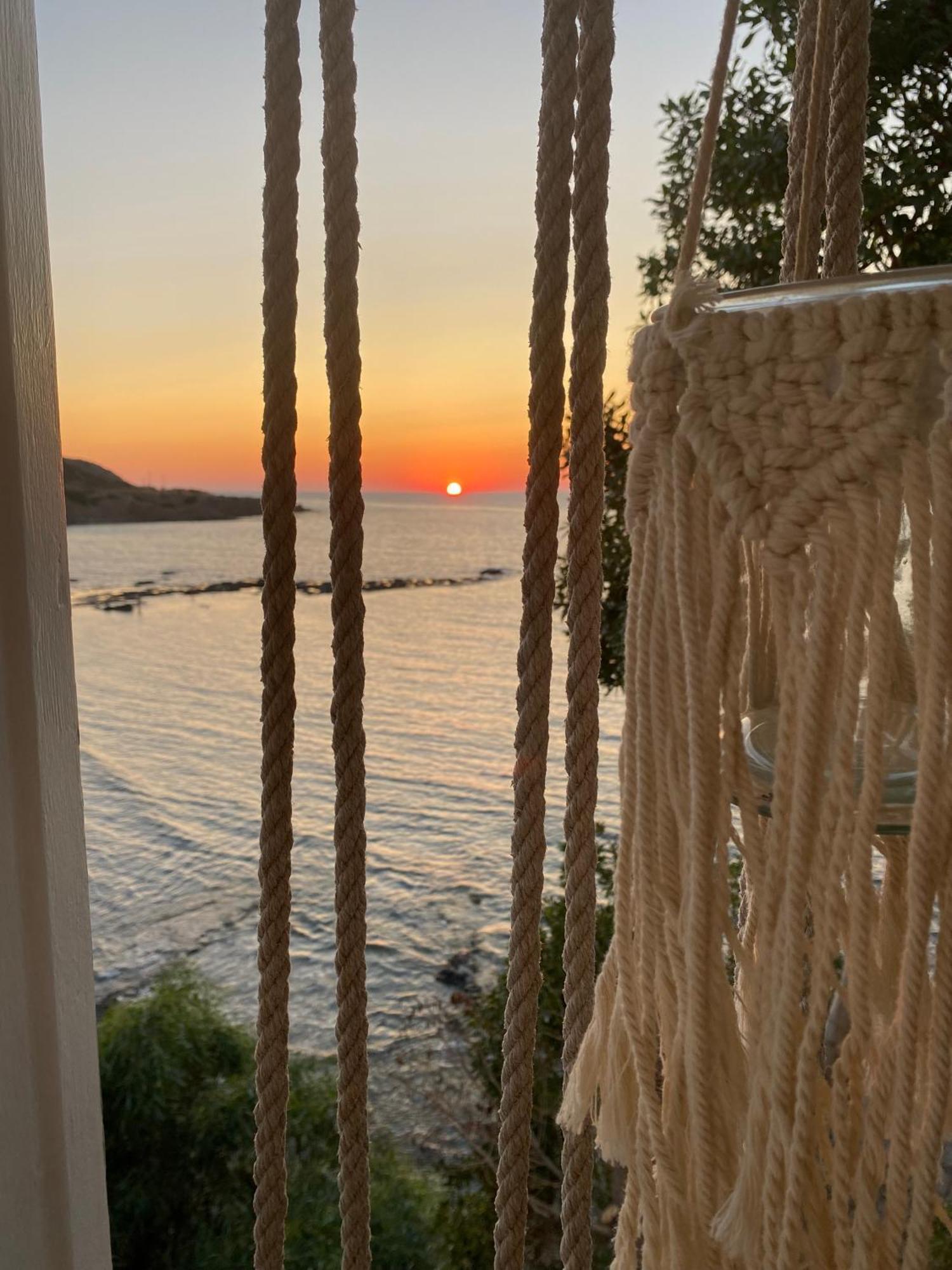 E.J. Pyrgos Bay Hotel Eksteriør bilde